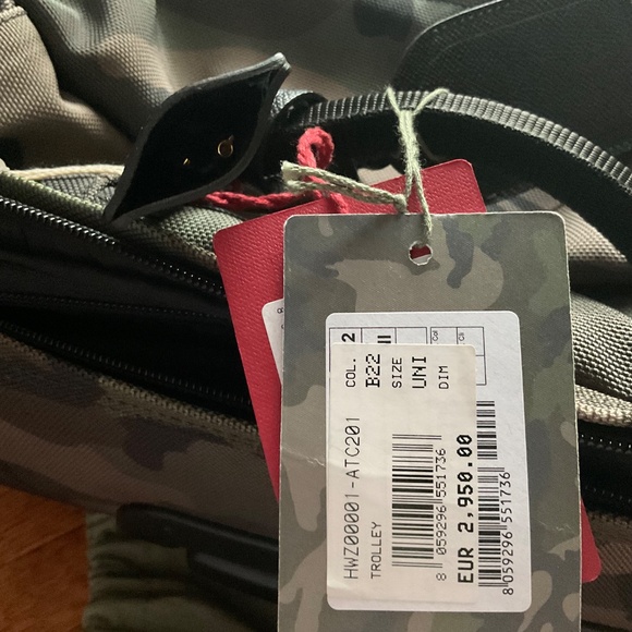 UNISEX !! VALENTINO GARAVANI LUGGAGE !! - Picture 2 of 16